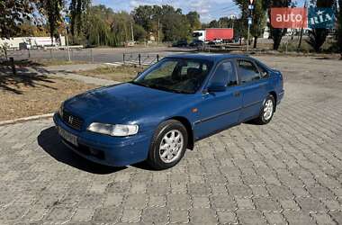 Седан Honda Accord 1998 в 