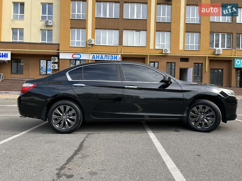 Седан Honda Accord 2013 в Вишневом