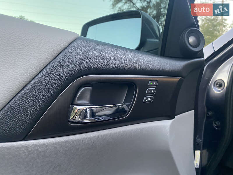 Седан Honda Accord 2015 в Одесі
