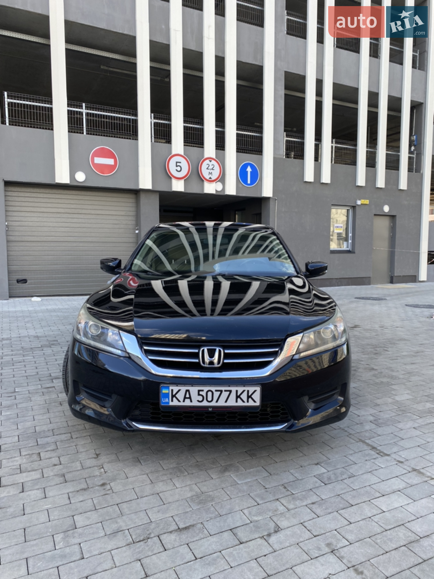 2015 Honda Accord - мініатюра 2