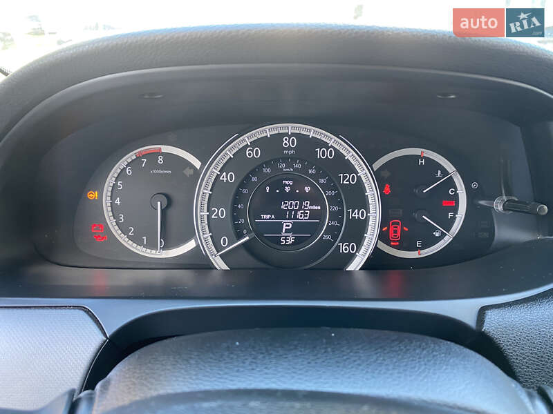 Седан Honda Accord 2015 в Киеве