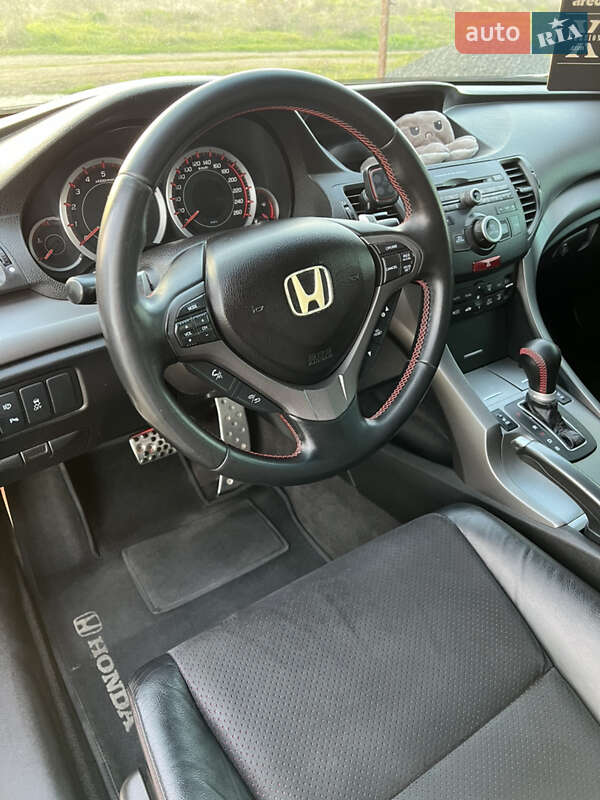 Седан Honda Accord 2011 в Одесі