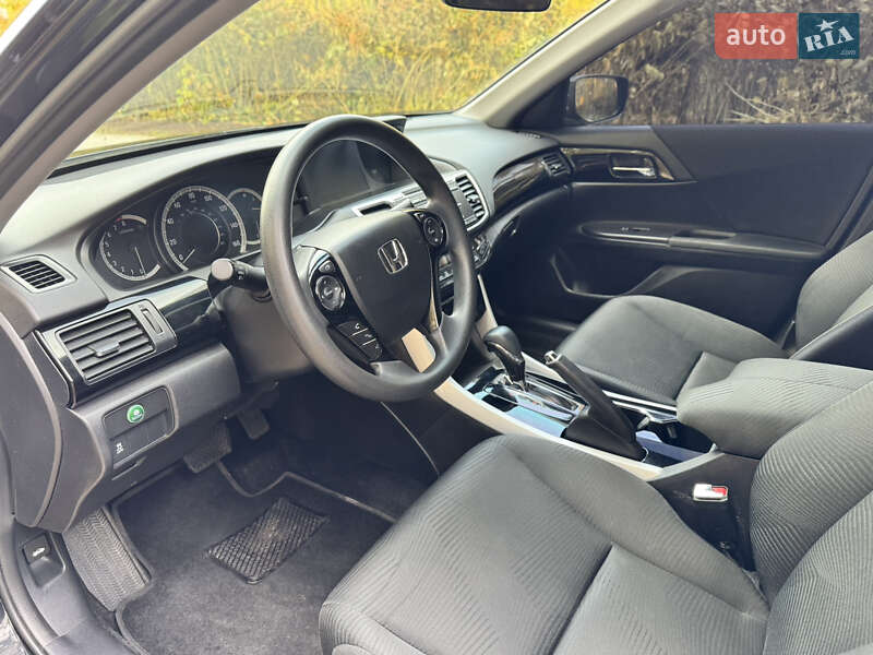 Седан Honda Accord 2017 в Нетішині