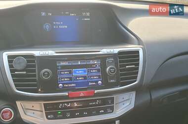 Седан Honda Accord 2013 в Києві