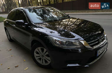 Седан Honda Accord 2014 в Львове