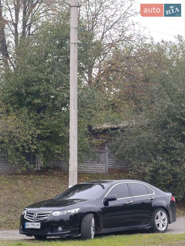 Седан Honda Accord 2008 в Олександрівці