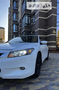 Купе Honda Accord 2011 в Чернигове