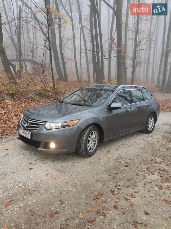 Універсал Honda Accord 2011 в Львові