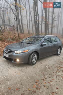 Универсал Honda Accord 2011 в 