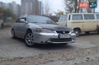 Седан Honda Accord 1999 в Києві