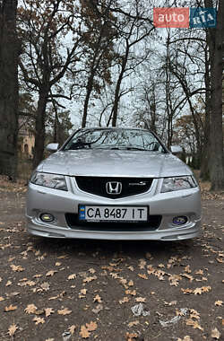 Седан Honda Accord 2004 в Смеле