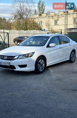 Седан Honda Accord 2014 в Запоріжжі