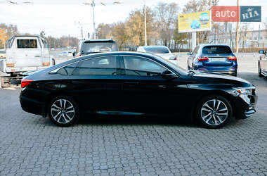 Седан Honda Accord 2018 в 