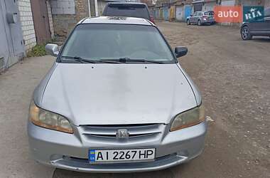 Седан Honda Accord 2001 в Києві