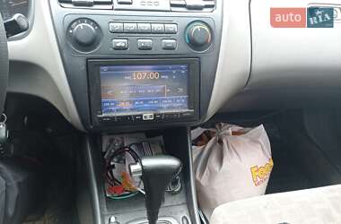 Седан Honda Accord 2001 в Києві