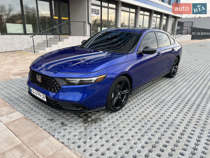 Седан Honda Accord 2023 в Києві