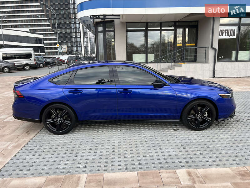Седан Honda Accord 2023 в Києві
