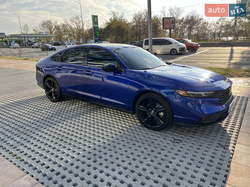 Седан Honda Accord 2023 в Києві