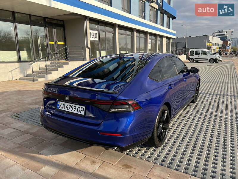 Седан Honda Accord 2023 в Києві