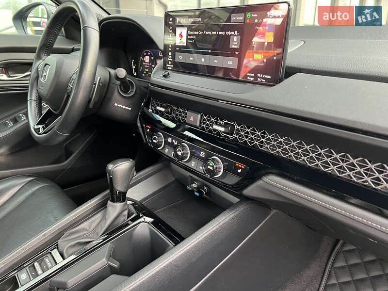 Седан Honda Accord 2023 в Києві