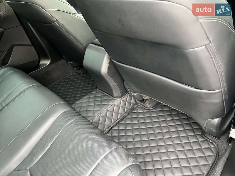 Седан Honda Accord 2023 в Києві