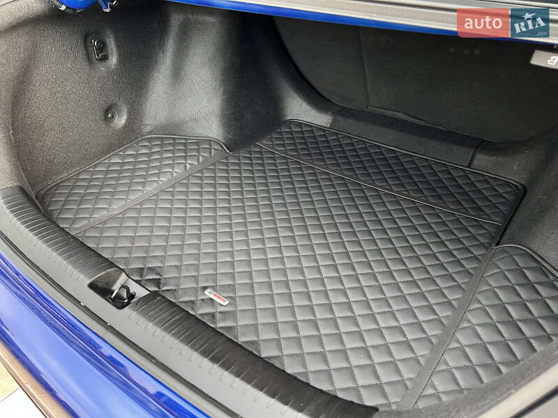 Седан Honda Accord 2023 в Києві