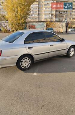 Седан Honda Accord 1999 в Киеве