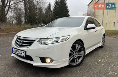 Седан Honda Accord 2012 в Жмеринке