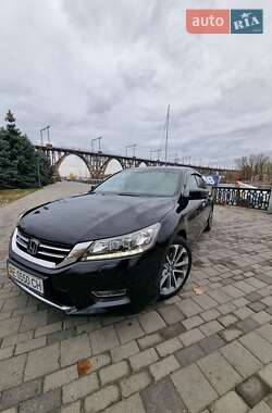 Седан Honda Accord 2013 в Дніпрі