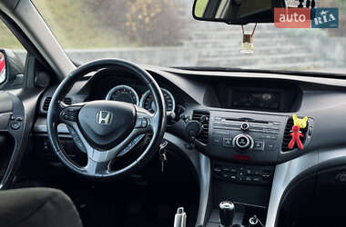 Седан Honda Accord 2009 в Львові