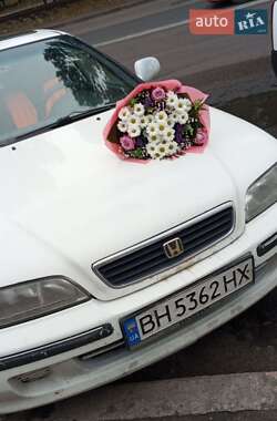 Седан Honda Accord 1997 в Одессе