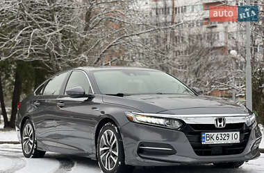 Седан Honda Accord 2018 в Ровно