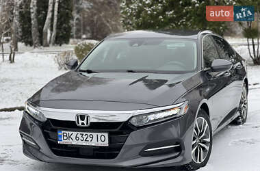 Седан Honda Accord 2018 в Ровно