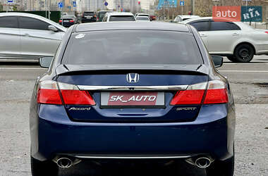 Седан Honda Accord 2014 в Киеве