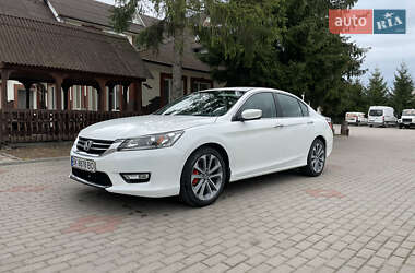 Седан Honda Accord 2015 в Сарнах