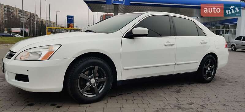Седан Honda Accord 2006 в Львове