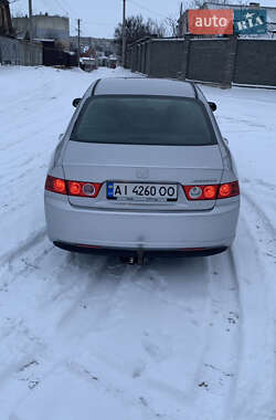 Седан Honda Accord 2005 в Києві