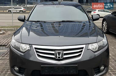 Седан Honda Accord 2011 в Киеве