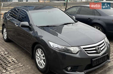 Седан Honda Accord 2011 в Києві