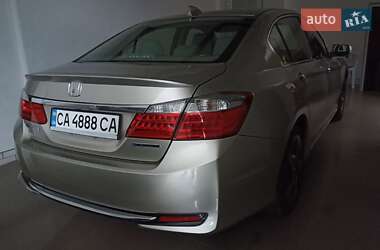 Седан Honda Accord 2014 в Умани