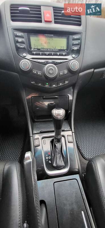 Седан Honda Accord 2008 в Полтаве
