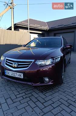 Універсал Honda Accord 2012 в Сарнах