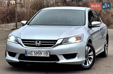 Седан Honda Accord 2013 в Кривому Розі