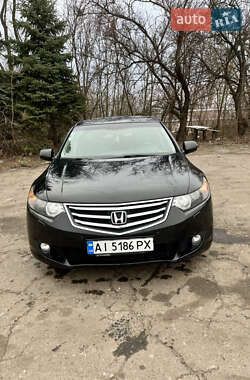 Седан Honda Accord 2008 в Славянске