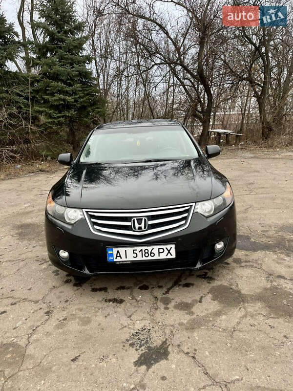 Седан Honda Accord 2008 в Славянске