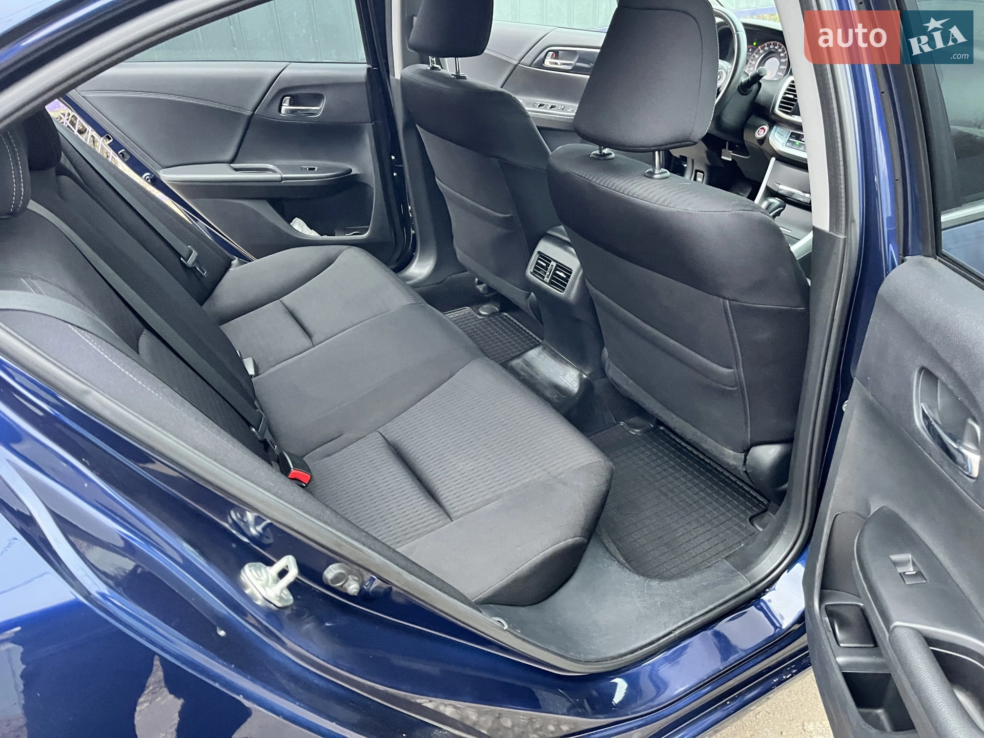 2013 Honda Accord - мініатюра 26