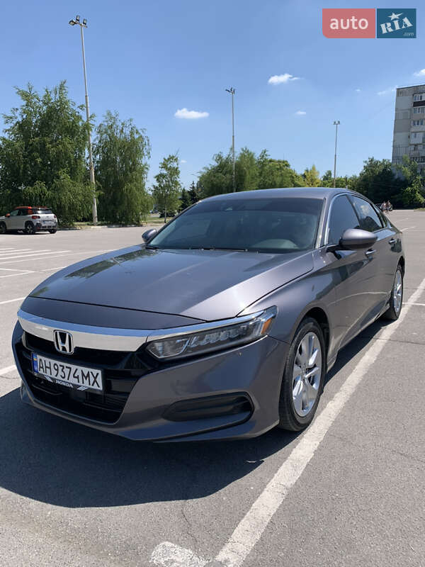 Седан Honda Accord 2018 в Запорожье