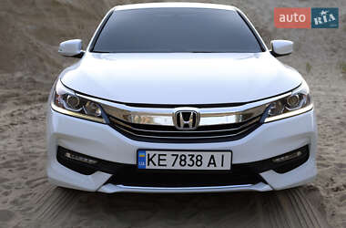 Седан Honda Accord 2017 в Дніпрі