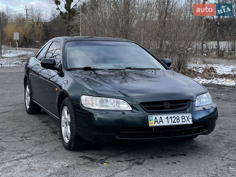 Купе Honda Accord 1998 в Киеве