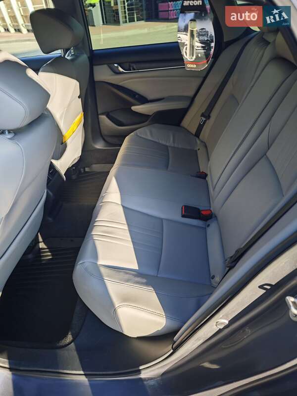 Седан Honda Accord 2017 в Одессе